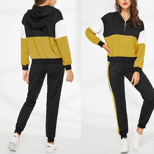 Conjunto deportivo de mujer con franjas laterales con logotipo personalizado OEM, chándal de mujer, traje de jogging de forro polar, pantalones de jogging, conjunto deportivo. - Product Image 6