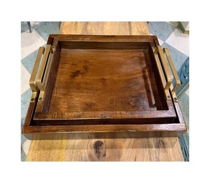 Juego de dos bandejas rectangulares para servir comida, bandeja de madera para servir té y café con asas de metal en venta - Product Image 2
