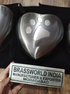 Brassworld India's Silver Aluminium PAW <b>Pet</b> Cremation Urn Funeral Supplies - Product Image 5