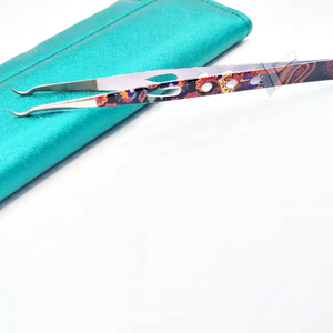 Pinzas para Extensión de Pestañas de Acero Inoxidable Sostenible de Calidad Ultra Alta, Versátiles, con Logotipo Personalizado Internacional, Puntiagudas - Product Image 2