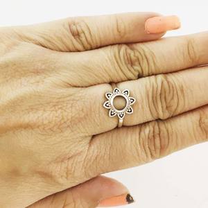 Bague en argent sterling 925 pur 10 carats faite à la main avec des bijoux mignons uniques en diamant pour la fête et le mariage des femmes - Product Image 4