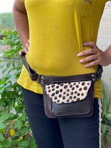 Nouveau sac de taille en cuir véritable fait à la main occidental avec ceinture réglable Unique Vintage élégant sac banane hanche sacs de taille réglables - Product Image 6