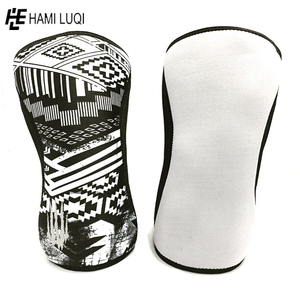 Wholesale 2025 Strength Unleashed Heavy Duty Compression <b>Knee</b> <b>Sleeve</b> Neoprene Bulk Order <b>for</b> <b>Gyms</b> Breathable Function - Product Image 4