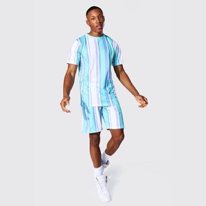 Nouvelle Collection 2026 : Ensemble Short et T-shirt avec Dernières Couleurs Imprimées, Rayures et Logo Personnalisé - Product Image 2