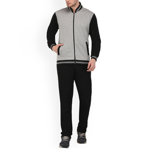 Chándales deportivos personalizados superventas, ropa deportiva de invierno Unisex para hombres y mujeres, chándales disponibles con opción de talla grande - Product Image 1