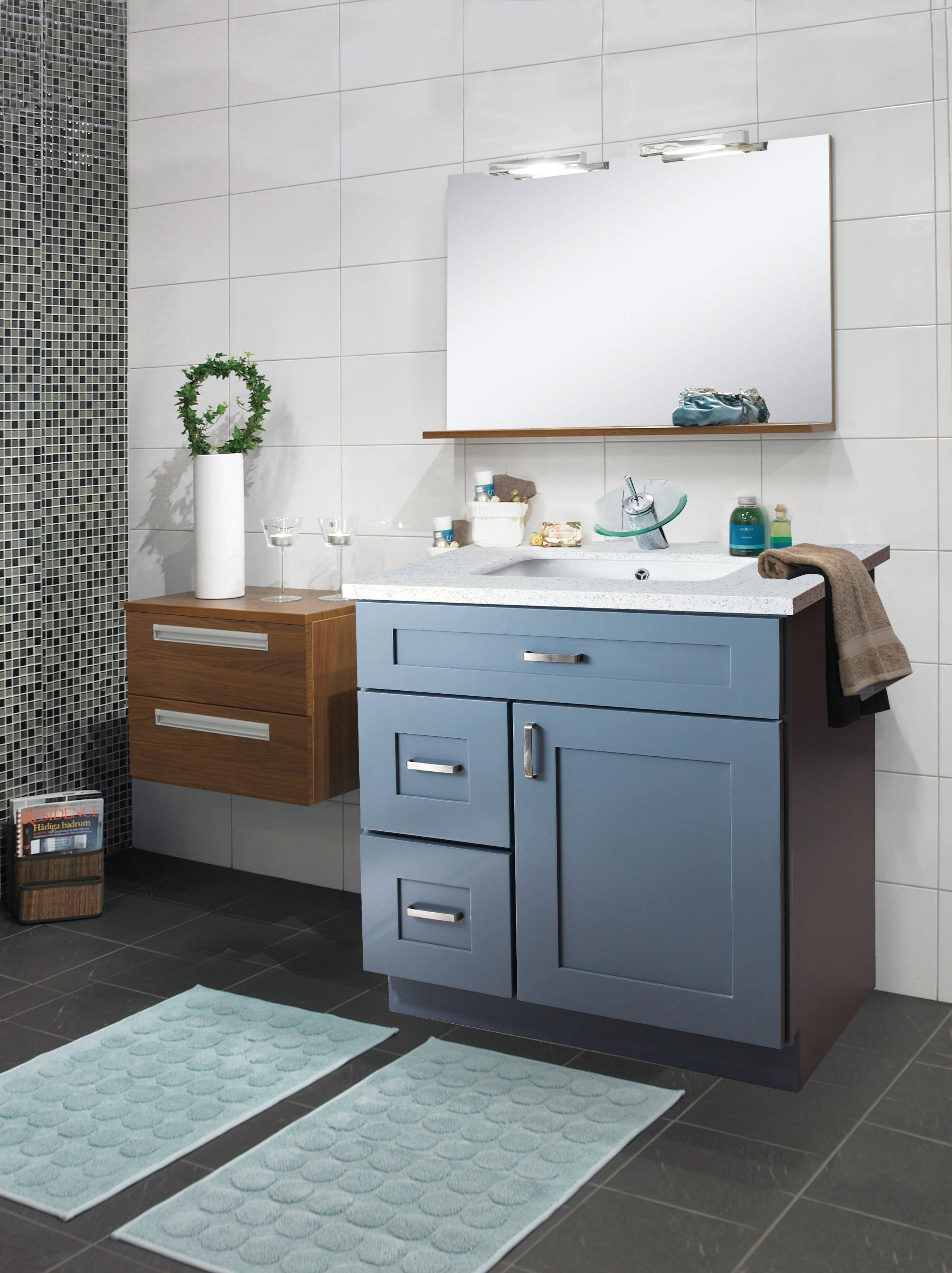 สีน้ำตาล