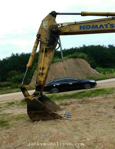 Excavatrice Komatsu d'occasion, bon prix, modèle PC220-6 - Product Image 5