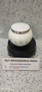 Animaux domestiques gravés dans les pattes ODYSSEY, couleur blanche et argent, de haute qualité, ensemble de trois pièces pour fête d'anniversaire des enfants - Product Image 3