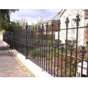 Portail décoratif <span class=keywords><strong>en</strong></span> fer forgé avec lettre W <span class=keywords><strong>de</strong></span> haute qualité - Product Image 3