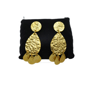 ต่างหูทองเหลืองแบบห่วงสำหรับผู้หญิงและหญิง,ชุดปาร์ตี้ทำมือทันสมัยผิวด้านสีทองแฟชั่นล่าสุด - Product Image 1
