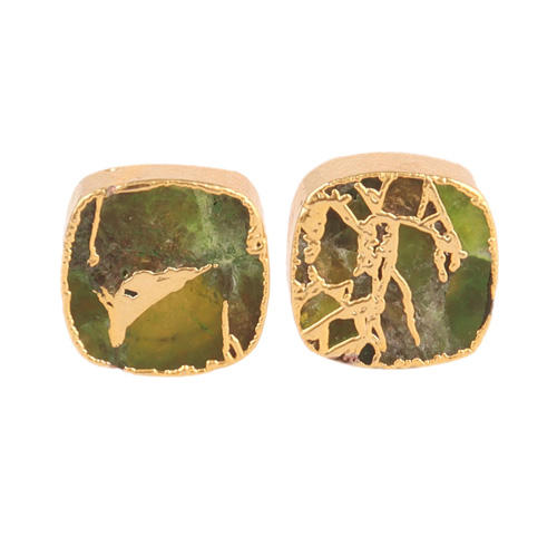 สีเขียวเพอริโด