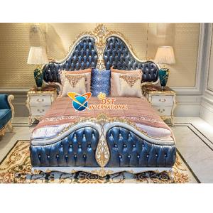 Royal Bedroom Set <b>in</b> Classic <b>White</b> & Gold King Size Gold Finish Teak Wood Bed Luxury Victorian Style Bed with <b>Nightstands</b> - Product Image 1