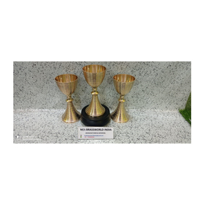Juego de iglesia de latón, Alicia, tres Brassworld, India - Product Image 1