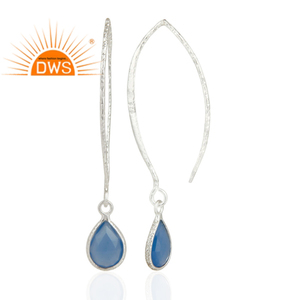 ต่างหูพลอยธรรมชาติ บลูแคลซิโดนี ผู้จำหน่ายเครื่องประดับ ดีไซเนอร์ เงินแท้ 925 ต่างหูแบบเกี่ยวยาว คอลเลคชั่นวินเทจ - Product Image 1