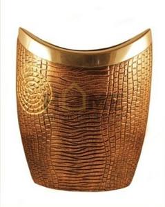 Elegante Florero Grande de Metal Dorado con Patrón de Textura Sofisticado, Florero de Metal de Diseño Personalizado y Elegante para Decoración del Hogar - Product Image 6