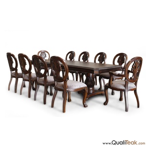 โต๊ะอาหารโบราณสุดหรู Leonora ทำจากไม้มะฮอกกานีแท้แกะสลักอย่างดี รูปทรงวงรี ดีไซน์แบบดั้งเดิม เหมาะสำหรับใช้ในบ้านหรือโรงแรม - Product Image 2