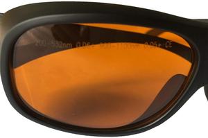 الليزر نظارات واقية 200 - 540nm / 900-1100nm Q-switched ماكينة إزالة الوشم بالليزر نظارات السلامة الليزر فني - Product Image 4