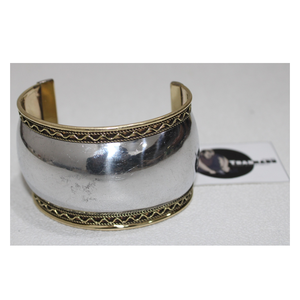 Custom Silver Color Brass Cufflink Bracelets for Ladies Fashionable <b>Bangles</b> for Gifting Party & Traditional Traditions - Product Image 1