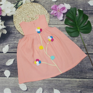 Robe d'été pour filles, vêtement doux, à la mode, fabriqué au Vietnam - Product Image 1