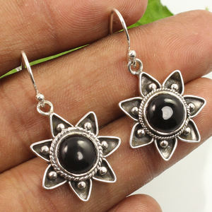 Pendiente de boda de Plata de Ley 925 redondo de 9mm, diseño de flor de sol con piedras preciosas naturales de ónix negro de alta calidad, regalo de aniversario - Product Image 1