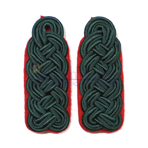 Epaulière forestière allemande | Epaulières - Product Image 1