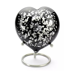 Wholesale Cremation <b>Urns</b> for Pet Ashes Red Heart Shape Embossed Pet Foot Print Cremation Exporter From India - Product Image 5