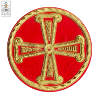 Cruz Religiosa Bordada a Mano Personalizada al por Mayor con Detalles en Oro, Hecha a Mano, OEM, Regalo, Técnica de Encaje, Diseño de Latón para Coser