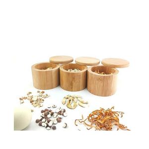 Juego de caja de sal y pimienta de madera con cucharas de metal dorado, tarros de especias de cocina de forma redonda a precios atractivos - Product Image 2