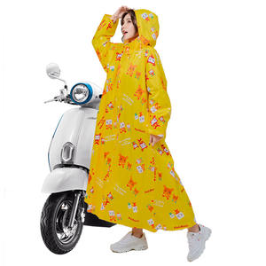 Chubasquero Tofuman para niños 2025, impermeable de poliéster con logotipo de dibujos animados, a la moda para jóvenes, días lluviosos para acampar y hacer senderismo - Product Image 1