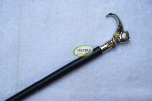 Bâton de marche en bois shisham de qualité spéciale avec incrustation en laiton de styliste poignée de derby/cannes de marche avec incrustation en laiton poignée de derby - Product Image 2