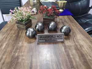 Urna para Mascotas Odyssey Grey Brassanthrecite, Modelo Estilo Americano BWI-786-233 de BRASSWORLD INDIA - Product Image 2