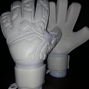 Gants de gardien de but professionnel Giga 4mm Logo personnalisé Gants de sport confortables sur mesure en latex blanc avec ajustement confortable - Product Image 1
