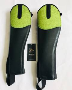 Medias Polainas de Cuero para Montar a Caballo a BAJO PRECIO - Productos Ecuestres de Lujo para Deportes y Actividades al Aire Libre - Product Image 1