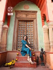 Camiseta de algodón con estampado bordado para mujer, ropa formal de diseñador, venta al por mayor, nueva variedad de prendas - Product Image 5