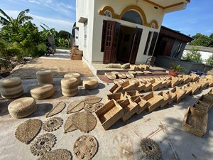 Alfombra de Paja - Tapete de Baño de Pasto Marino - Alfombra de Paja Tejida de Ratán para Dormitorio, Diámetro Máximo 90 cm (- WA+899 GOLD DATA) - Product Image 5