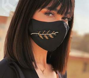 Máscara de moda Premium para mujer con bordado con perlas y cuentas de cristal reutilizable y lavable para mujer - Product Image 1