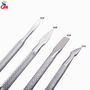 Pousse-cuticules professionnel en acier inoxydable à double extrémité, outil de soin des cuticules, instrument de manucure et pédicure de précision - Product Image 5