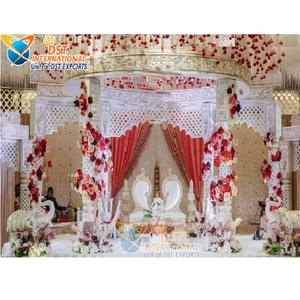 Mandap Maharani de FRP Blanco para Bodas con Temática India Fusion, Decoración Tradicional con Pilares Jali, Decoración para Mandap de Boda en el Reino Unido - Product Image 1
