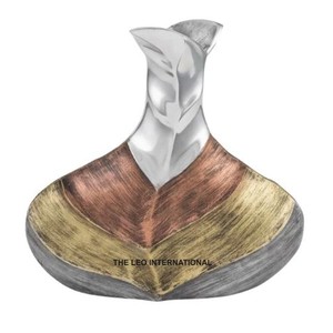 Venta al por Mayor de Floreros de Acero Inoxidable de Alta Gama para Arreglos Florales, Florero de Metal para Mesa con Acabado Brillante - Product Image 6