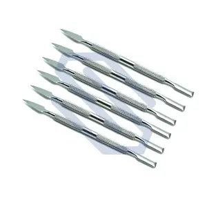 Manicure Pedicure cucchiaio per cuticole a doppia estremità Pusher strumento per Nail Art strumenti per Manicure in acciaio inossidabile
