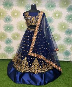 Bordado de seda de terciopelo de aspecto rico con trabajo de secuencia lehenga choli con ropa de recepción dupatta, vestido al mejor precio, ropa textil - Product Image 2