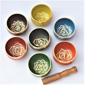 Juego de cuencos Cantores de bronce hechos a mano al por mayor del fabricante para meditación plena - Product Image 3