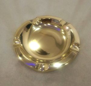 Cendrier en laiton de luxe moderne et unique de conception nouvelle, de qualité supérieure, pour la décoration de la maison et l'utilisation sur table - Product Image 4