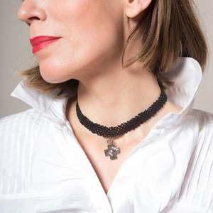 Collier artisanal en perles SEED pour le bien-être - Product Image 1