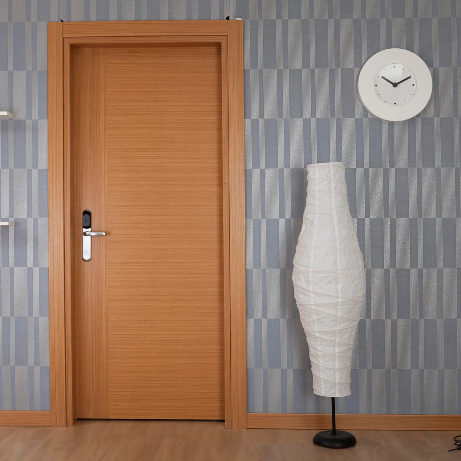 Porte in legno laminato, porte per hotel in melamina