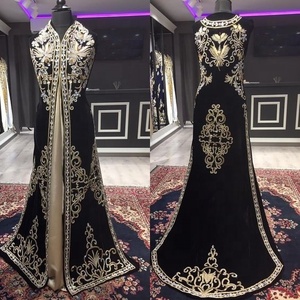 Impresionante vestido de novia caftán marroquí negro con bordado pesado diseño tradicional elegante para novias colección 2025 - Product Image 1
