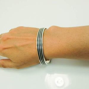 Handmade Happiness Sterling Silver Sailors Knot Cuff <b>Bracelet</b> - Product Image 1