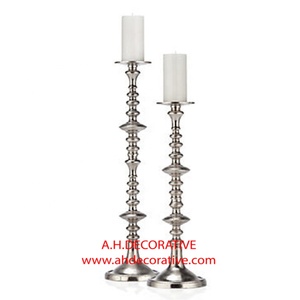 T Light Holder Metal Silver Pillar Candle Holder Set de 3 Hand Decorativo Alta calidad Acabado Hecho a mano Portavelas hecho a mano - Product Image 3