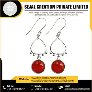 Pendientes de moda, pendientes de plata 925, exportaciones a granel, moda chapada en oro de 24K, venta al por mayor, pendientes de tuerca de oro de Dubái, joyería de vendedor indio y proveedor al por mayor - Product Image 5