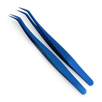 Pinzas Profesionales para Extensión de Pestañas, Hechas en Pakistán, Personalizables, con Puntas Afiladas a 45 Grados, Color Azul, 6mm, Acero Inoxidable